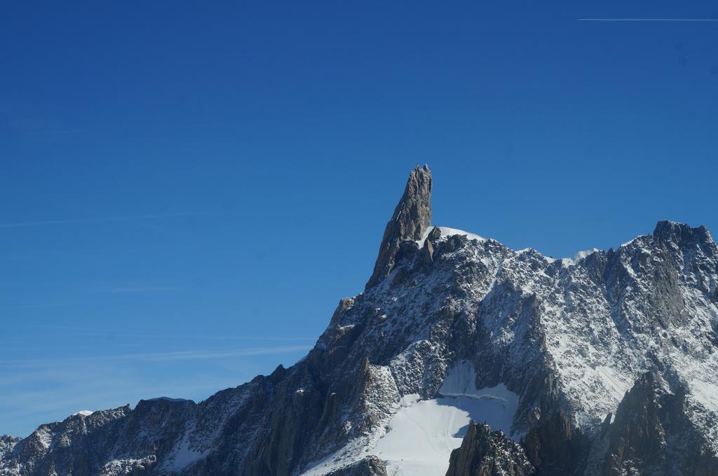 Hotel Aiguille Noire Courmayeur Exterior foto